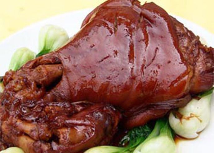 braised pork shoulder with soy sauce